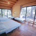 Gran Casa De Madera Con Vistas Al Mar *